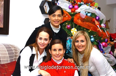 03012010 Barby, Brenda, Vero y Sofía.