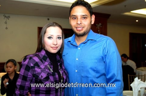 05012010 Leslie Jasso y José Armando Llamas.