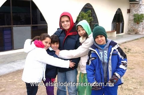 09012010 Luis, Arturo, Natalia, Fernanda y Manolo.