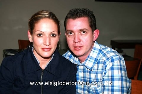 11012010 Érika y Gerardo Páramo.