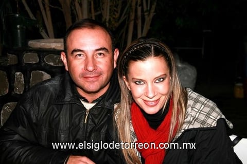 11012010 Valente Arellano, Magaly Gámez y Arturo Gilio.