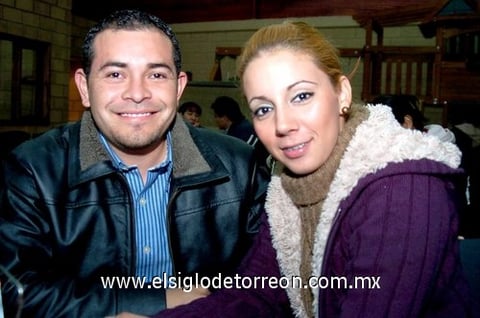 12012010 Ulises Zamarrón y Carla de la Rosa.