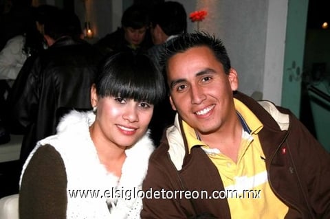 10012010 Carolina Rodríguez y José Alfredo Rangel.