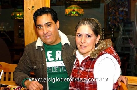 10012010 Ricardo Uribe y Jaqueline Guerrero.