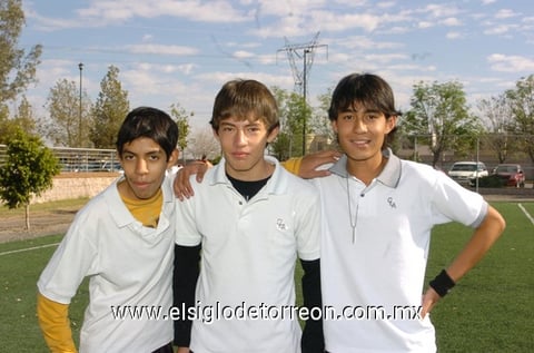 12012010 Julio César López, Ulises Perales y Alexis Mena.