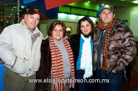 12012010 Eduardo Fernández, Alma Argentina, Eyeni y Eduardo.