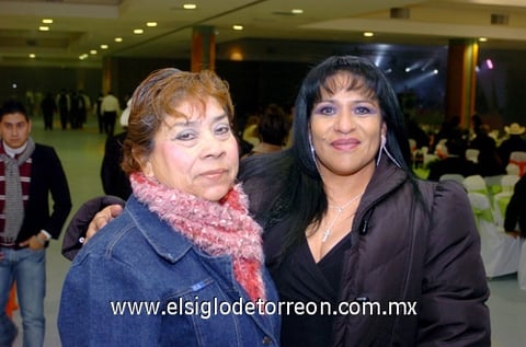 13012010 María Dolores Campos y Laura Rodríguez. EL SIFLO DE TOREÓN/ÉRICK SOTOMAYOR