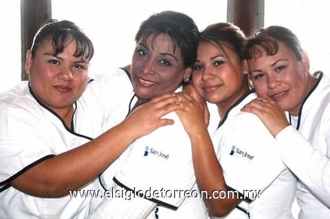 10012010 Olga Flores, Sandra Puentes, Karla Rodríguez y Eva María Contreras.