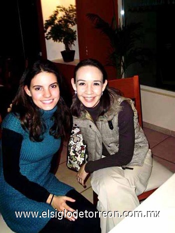 11012010 Linda Lavín de Castro y Lucía Olivares