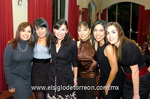 15012010 Zaira Silva, Sofi Soto, Pamela Gutiérrez, Daniela Alba, Romy Humphrey y Dany González.