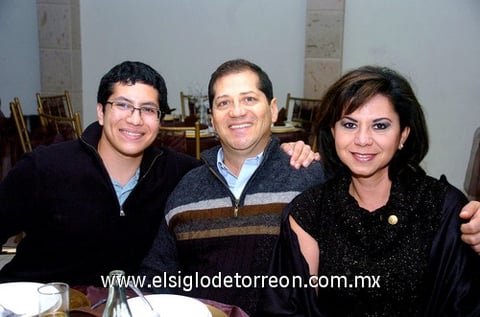 15012010 Christian, Gerardo y Yolanda.