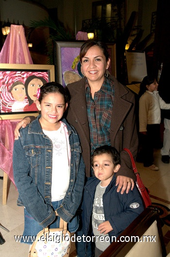 17012010 Celine Gómez, Cristina Salgado de Gómez y Adolfo Gómez.