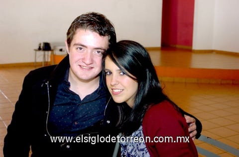 18012010 Eneko Belausteguigoitya y Andrea Flores.