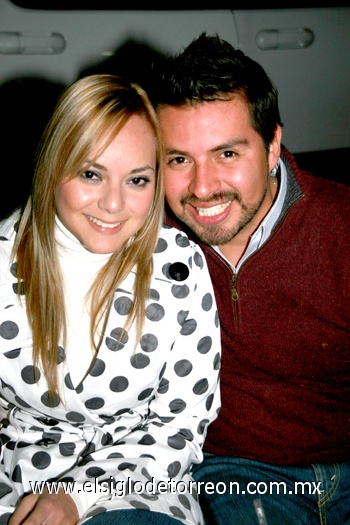 18012010 Michelle Delgado y Asdir Lugo.