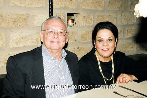 22012010 Alberto Nájera y Teresa Salazar.