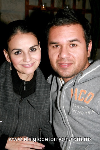 21012010 Carmen y Rodrigo Salazar.
