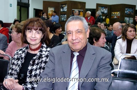 24012010 Gertrudis Lacayo y Rodolfo Silva.