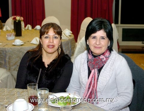 22012010 Melda de Ouyed y Miriam de Jiménez.