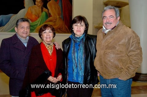24012010 Heriberto, Magdalena, Ana Laura y Vicente.