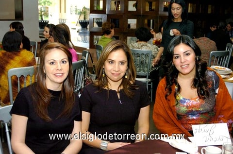 25012010 Argelia, Gabriela y Selina.   EL SIGLO DE TORREÓN / ÉRICK SOTOMAYOR