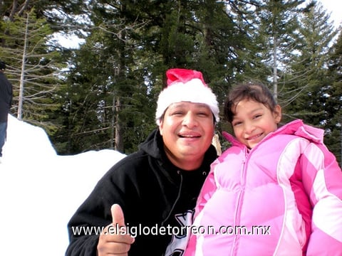 28012010 Jorge y Aretzi en Sequoia National Park en California.