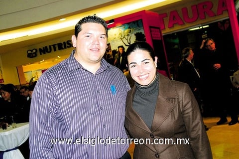 27012010 Ricardo Barrón y Karla Samaniego.
