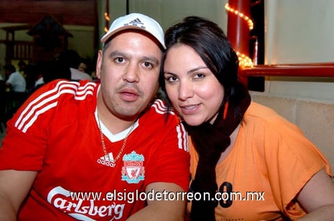 28012010 Saúl Lartundo y Elena Reyes.