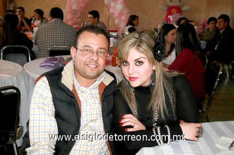 29012010 Héctor y Verónica de Ramírez.
