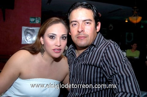 29012010 Margarita Valencia y Miguel Cobián.