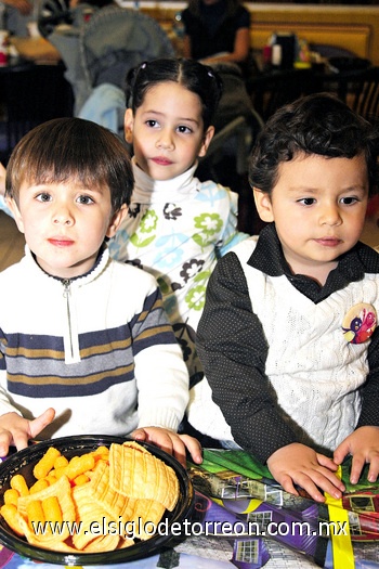 31012010 Daniel, Silvia y Rodrigo.
