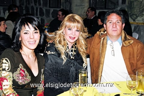 31012010 Viviana Borrego, Sandra y Jorge Valencia.