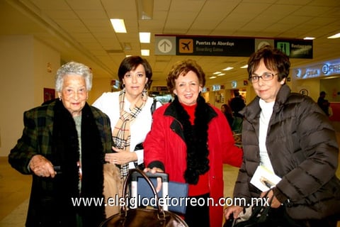 30012010 México. Mary Lupe de Lack, Dolores de Corona, Pila Sánchez y Lucía Sánchez.