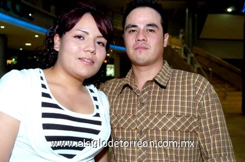 05022010 Xitlali Cabrera y Luis Fernando García.