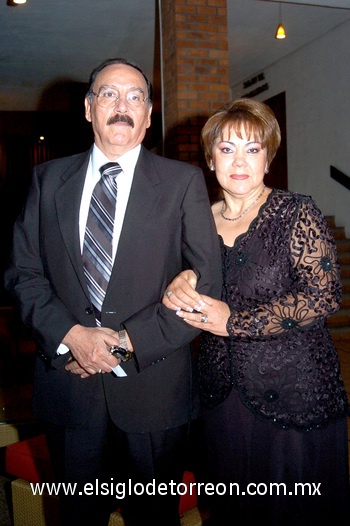 09022010 Carlos Faudoa Herrera y Lupita Padilla  de Faudoa.