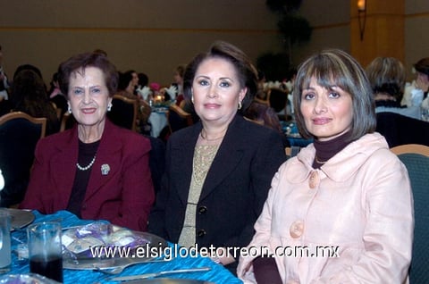 12022010 Goergina, Norma y Lupita.