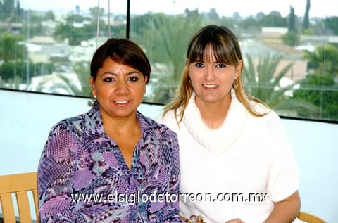 12022010 Bertha Alicia Galarza y Zoraya Fierro.