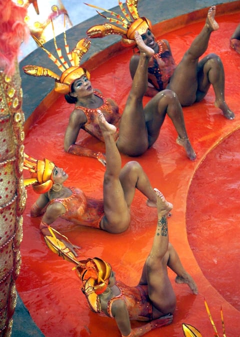 La gala en el sambódromo comenzará  con el desfile de 16 escuelas de samba infantiles, que congregarán a unos 40 mil niños.