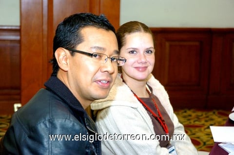 14022010 Adrián Ruiz y Karina González.
