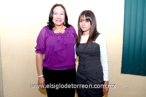 15022010 Lupita Sandoval y Marcela Serna.