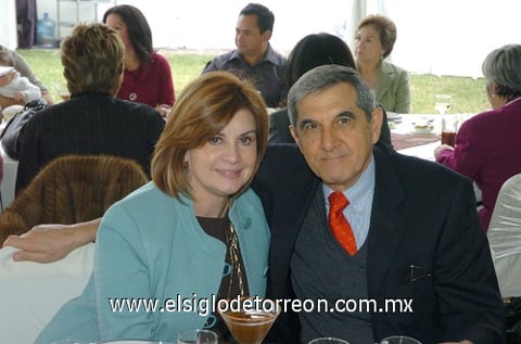 17022010 Nuri y Eduardo Murra.