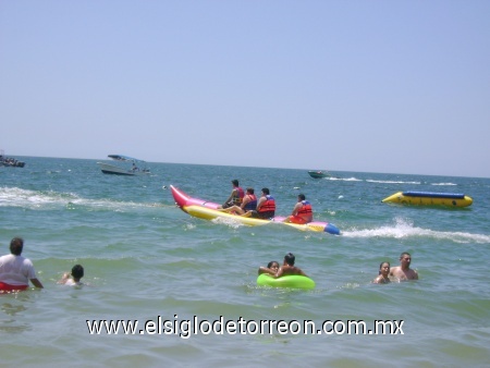Puerto Vallarta abril 2007 enviada por Miguel Espino.