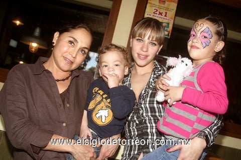 18022010 Ricardo Galarza, Guido Canedo, Heriberto Montoya y Diego Cruz.