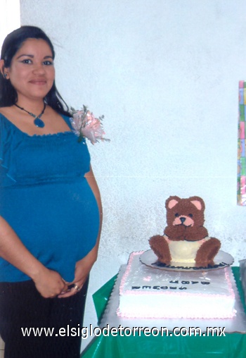 18022010 Beatriz Argentina Reyes Ulloa contraerá nupcias el 13 de marzo con Daniel Alberto Macías Morales.
