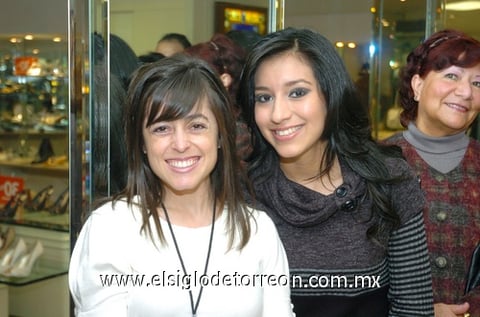 18022010 Martha Patricia Torres e Idalia Morales.