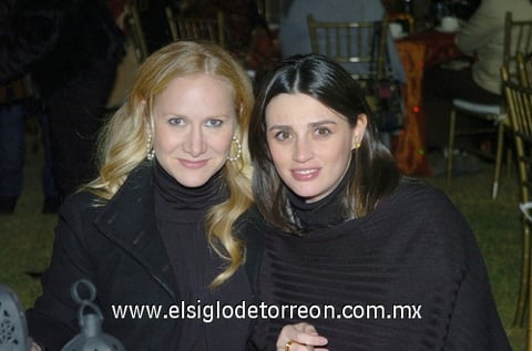 19022010 Mónica y Mony.