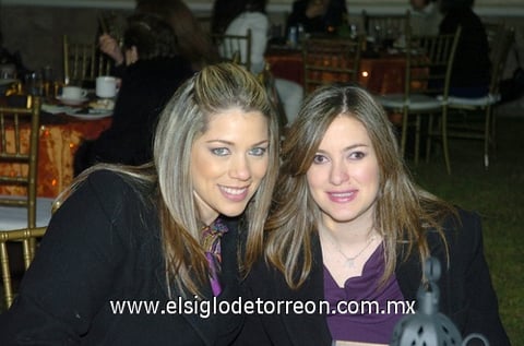 19022010 Linda y Lola.