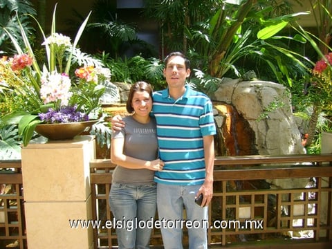 21022010 Berenice Valenzuela de Orozco y Rolando Orozco.