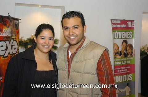 21022010 Andrea Cortés y Rafael Canales.
