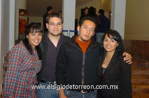 21022010 Mariel Luna, Ricardo Vega, Francisco Mascorro y Miriam Luna.