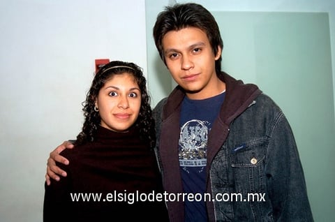 23022010 Ana Lucía Salazar y Víctor Vázquez.
